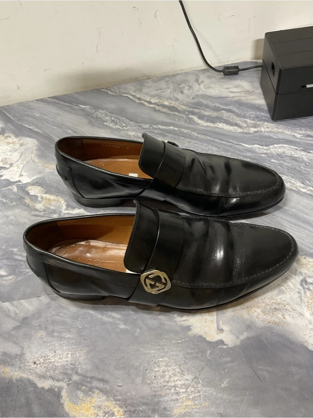 Gucci Black Leather Slip-On Loafers size 7